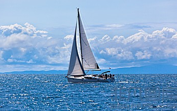 國(guó)際貨運(yùn)代理時(shí)選擇紙箱一定要統(tǒng)一