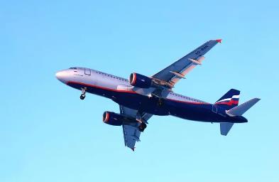 深圳空運貨代服務(wù)的特點有哪些？