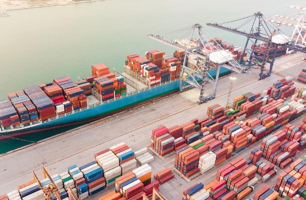 海運(yùn)貨代作為連接世界的橋梁，在國(guó)際貿(mào)易中扮演著舉足輕重的角色