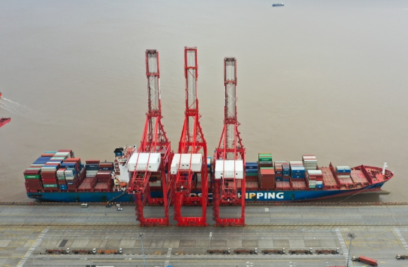 上海國際貨代推動(dòng)著上海的對外開放和經(jīng)濟(jì)發(fā)展